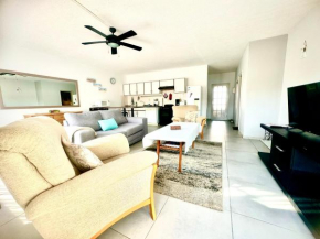 Haus Helios Eight Central